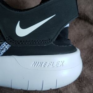 Nike Running Flex Sneakers 2019 NWOT